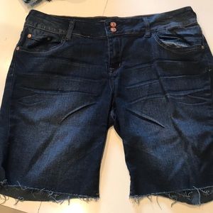 Delia’s Reese Jean Shorts